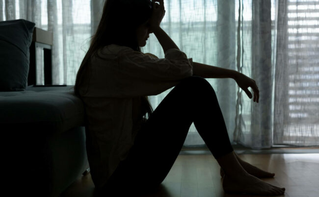 maman qui déprime suite à son accouchement